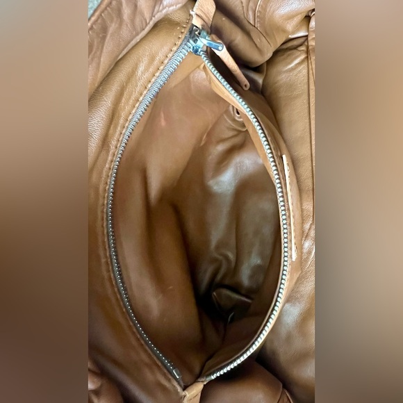 ❤️ SALE!!! ❤️ Prada Caramel Saffiano Leather Shoulder Bag - Picture 13 of 14